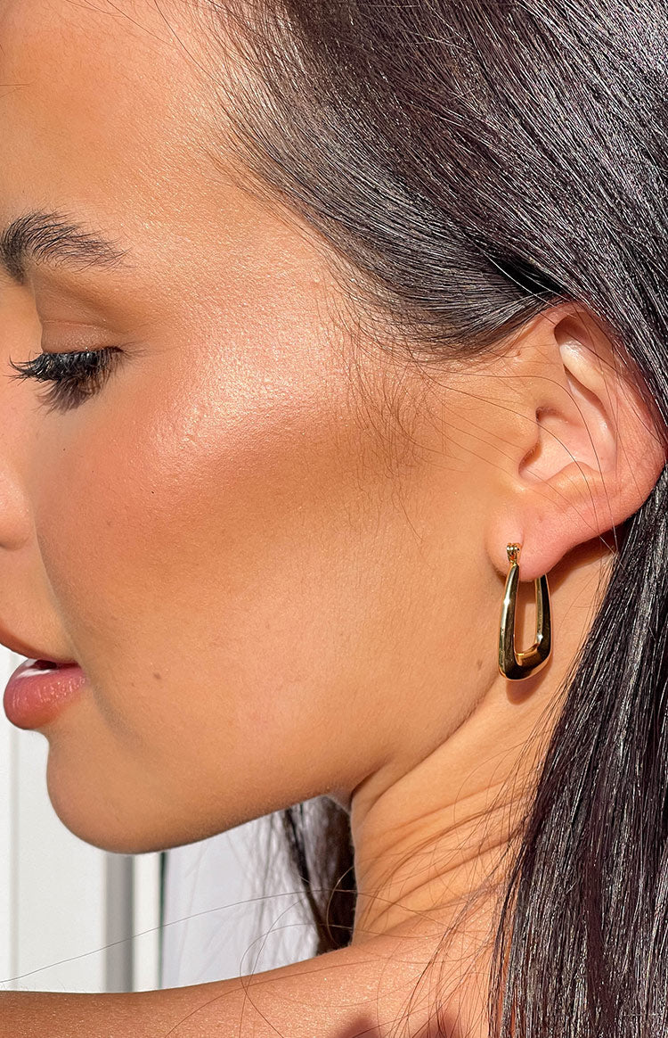 Britney Gold Square Hoop Earrings-Vavasi.All Rights Reserved.