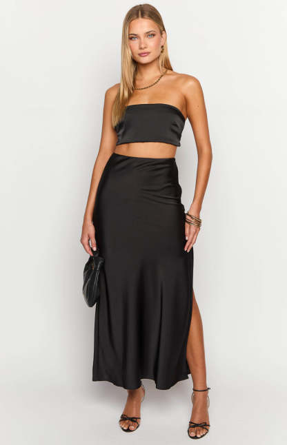 Genevieve Black Maxi Skirt-Vavasi.All Rights Reserved.