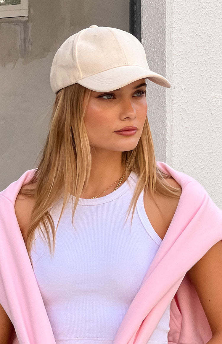 Kerry Cream Suede Baseball Cap-Vavasi.All Rights Reserved.