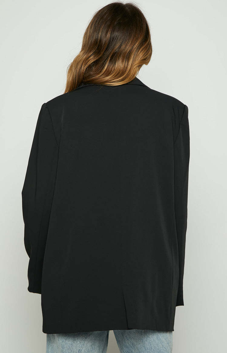 Logan Black Oversized Blazer-Vavasi.All Rights Reserved.