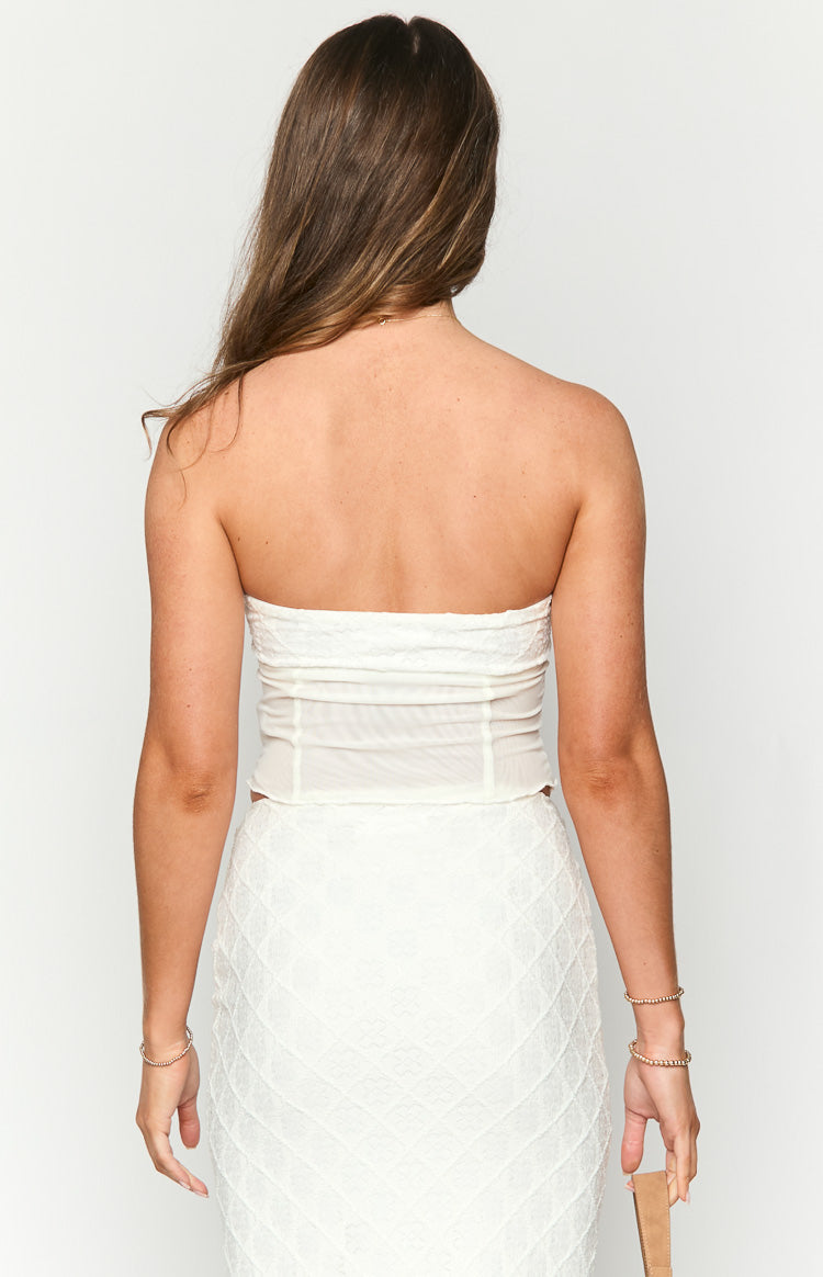 Rilee White Strapless Crop Top-Vavasi.All Rights Reserved.