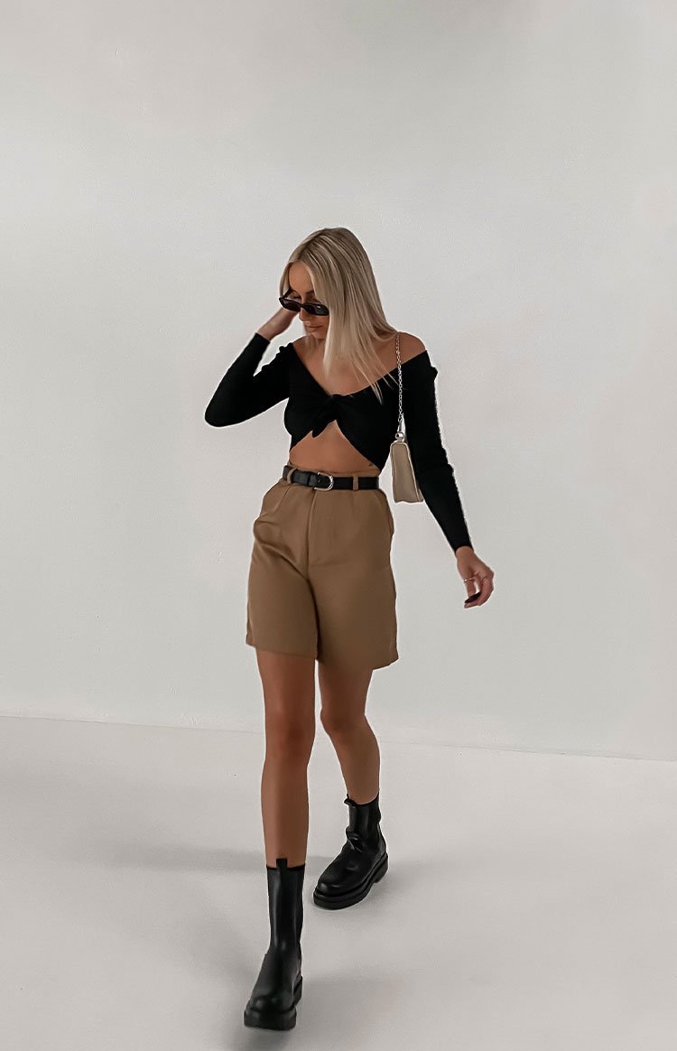 High School Short Tan-Vavasi.All Rights Reserved.