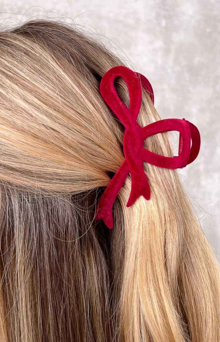 Simi Red Velvet Bow Hair Clip-Vavasi.All Rights Reserved.