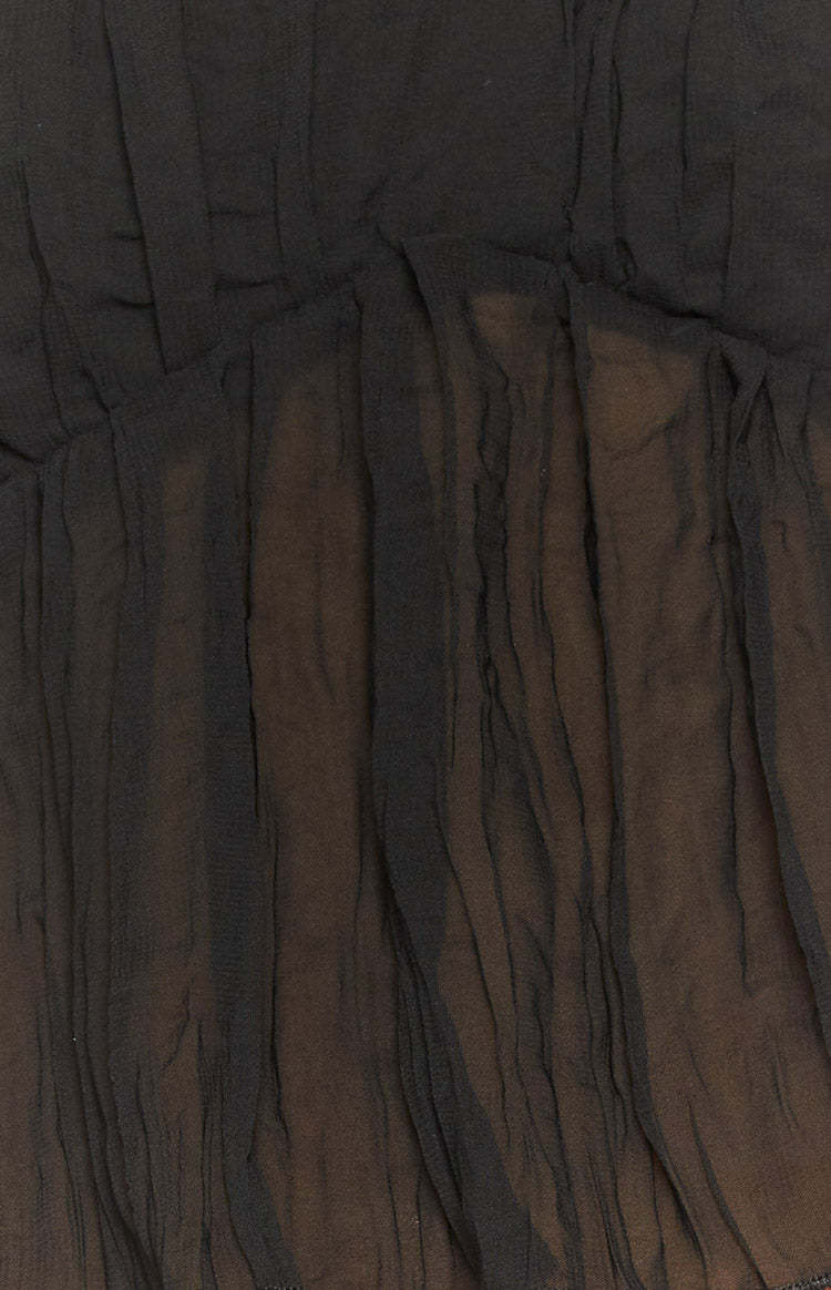 The Moment Black Cami Top-Vavasi.All Rights Reserved.