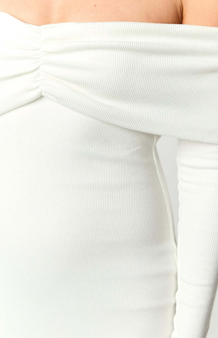 Tuesday White Long Sleeve Maxi Dress-Vavasi.All Rights Reserved.