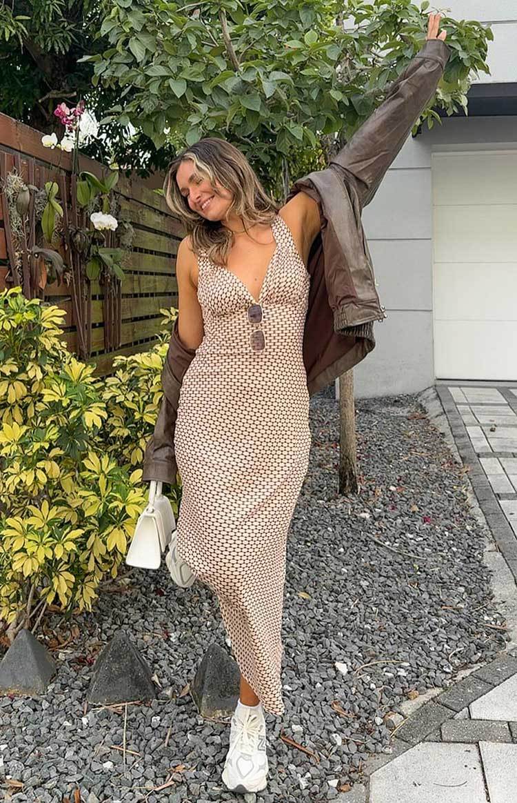 Verlaine Beige Maxi Dress-Vavasi.All Rights Reserved.