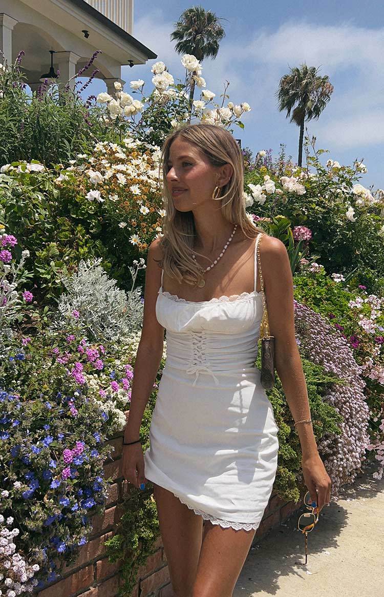 Daisy White Mini Dress-Vavasi.All Rights Reserved.