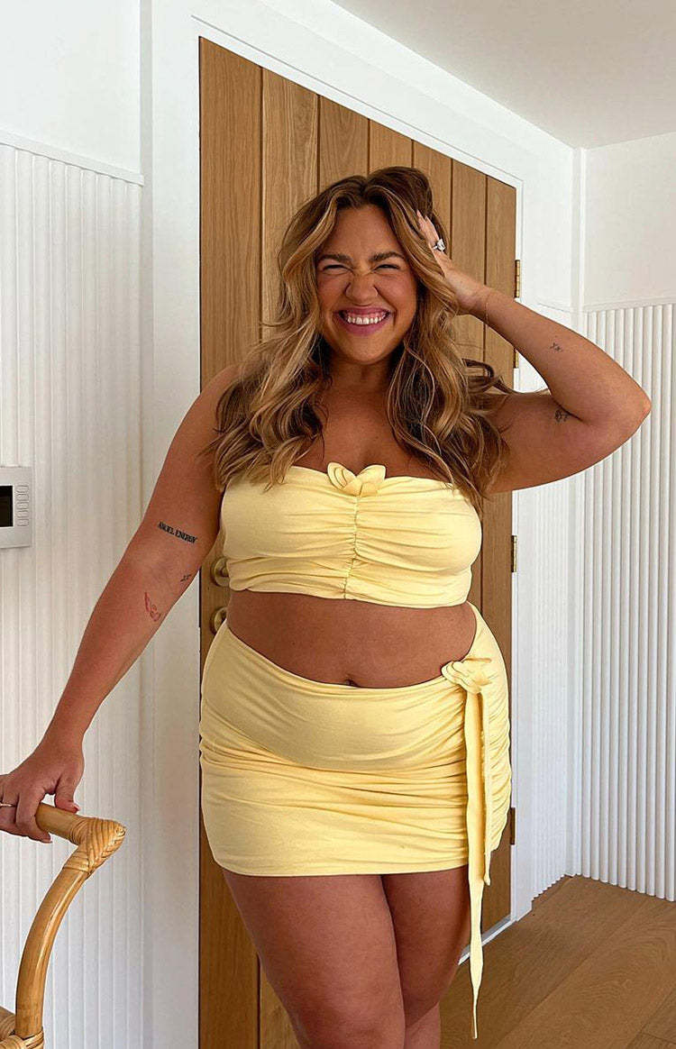 Shar Yellow Butterfly Strapless Top-Vavasi.All Rights Reserved.