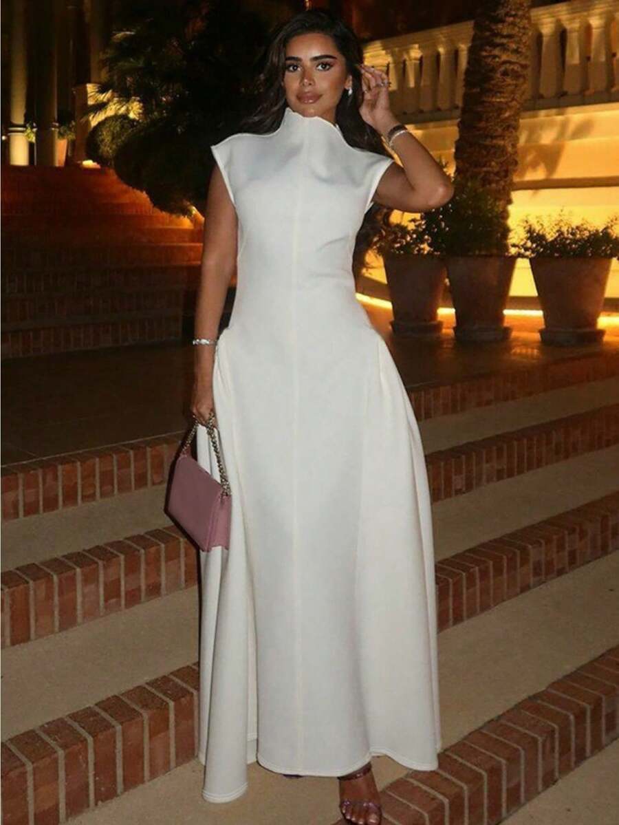 European And American Style Women's Clothing Autumn New Solid Color Sleeveless Fashion Temperament Dress Slim Pleated Long Dress