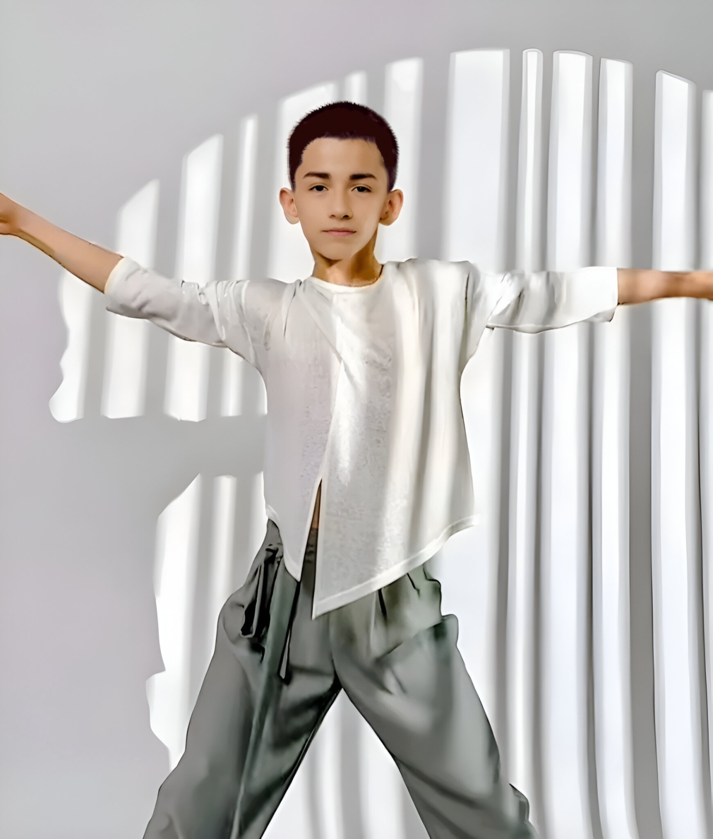 Boys dance practice loose fit top white with long sleeves