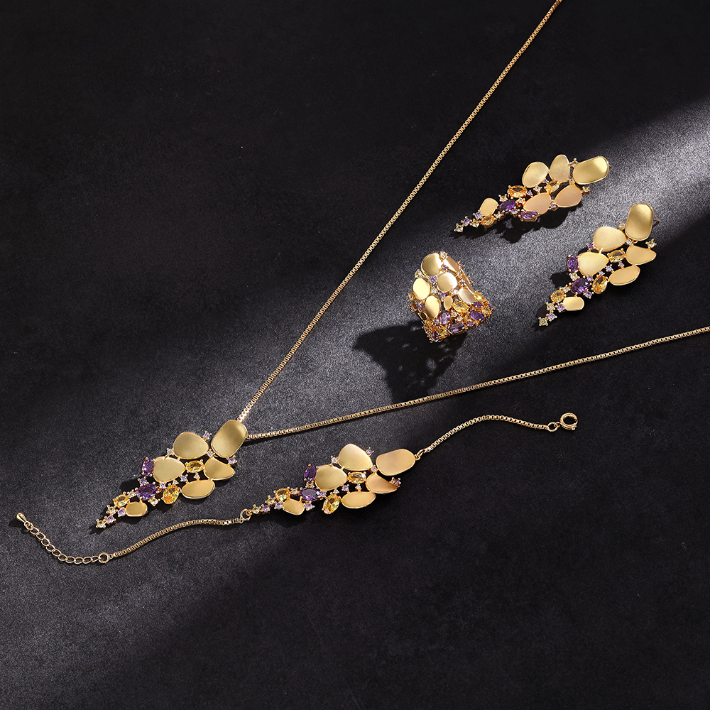 Vintage Zircon Necklace and Earring Accessory set