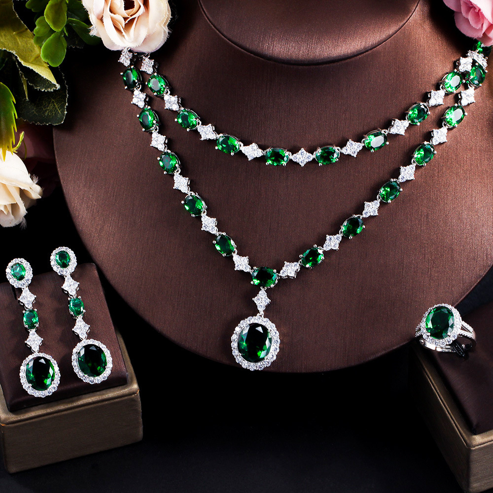 Emerald Necklace And Earrings Four-Piece Set