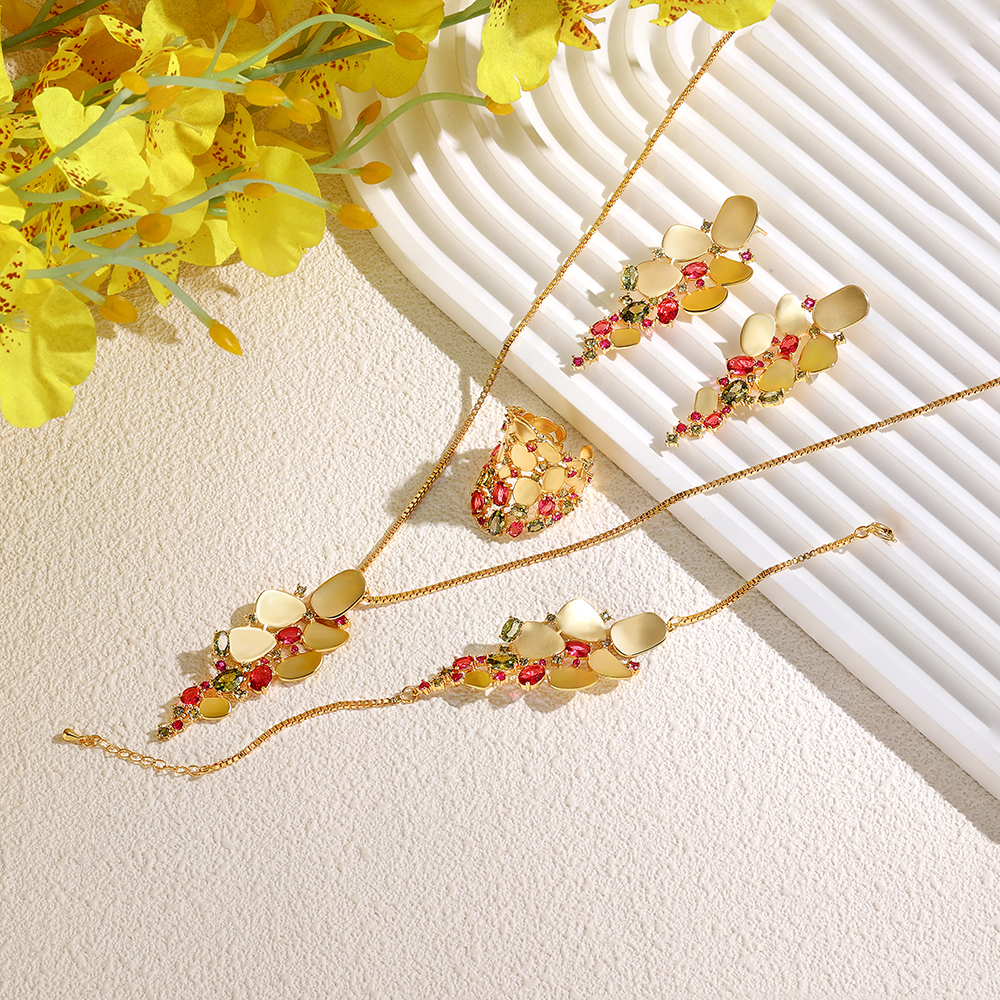 Vintage Zircon Necklace and Earring Accessory set