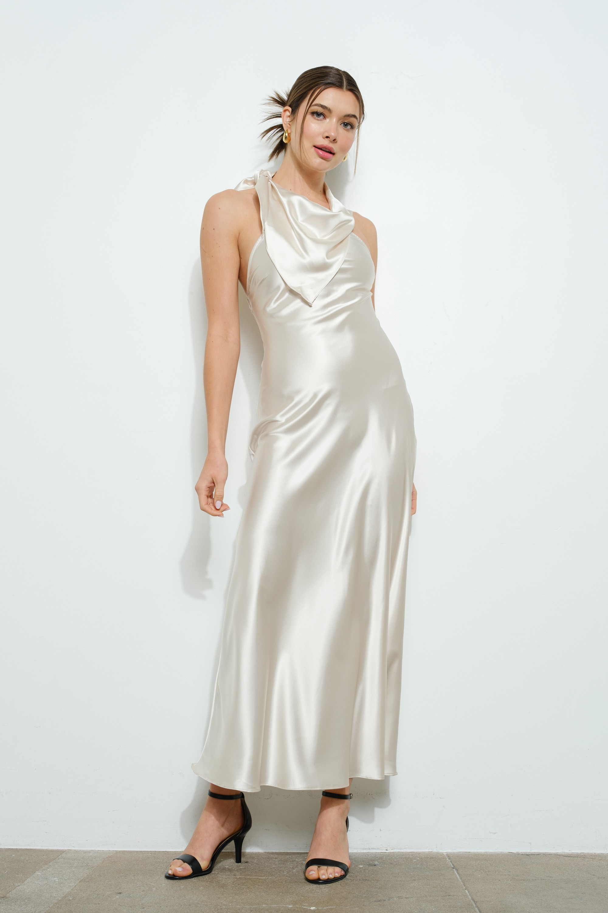 Satin Sleeveless Knot-drape Halter Maxi Dress #23600574