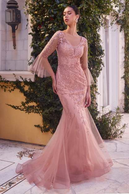 Elegance V-Neck Layered Tulle Skirt Lace Appliques Gown #A1342