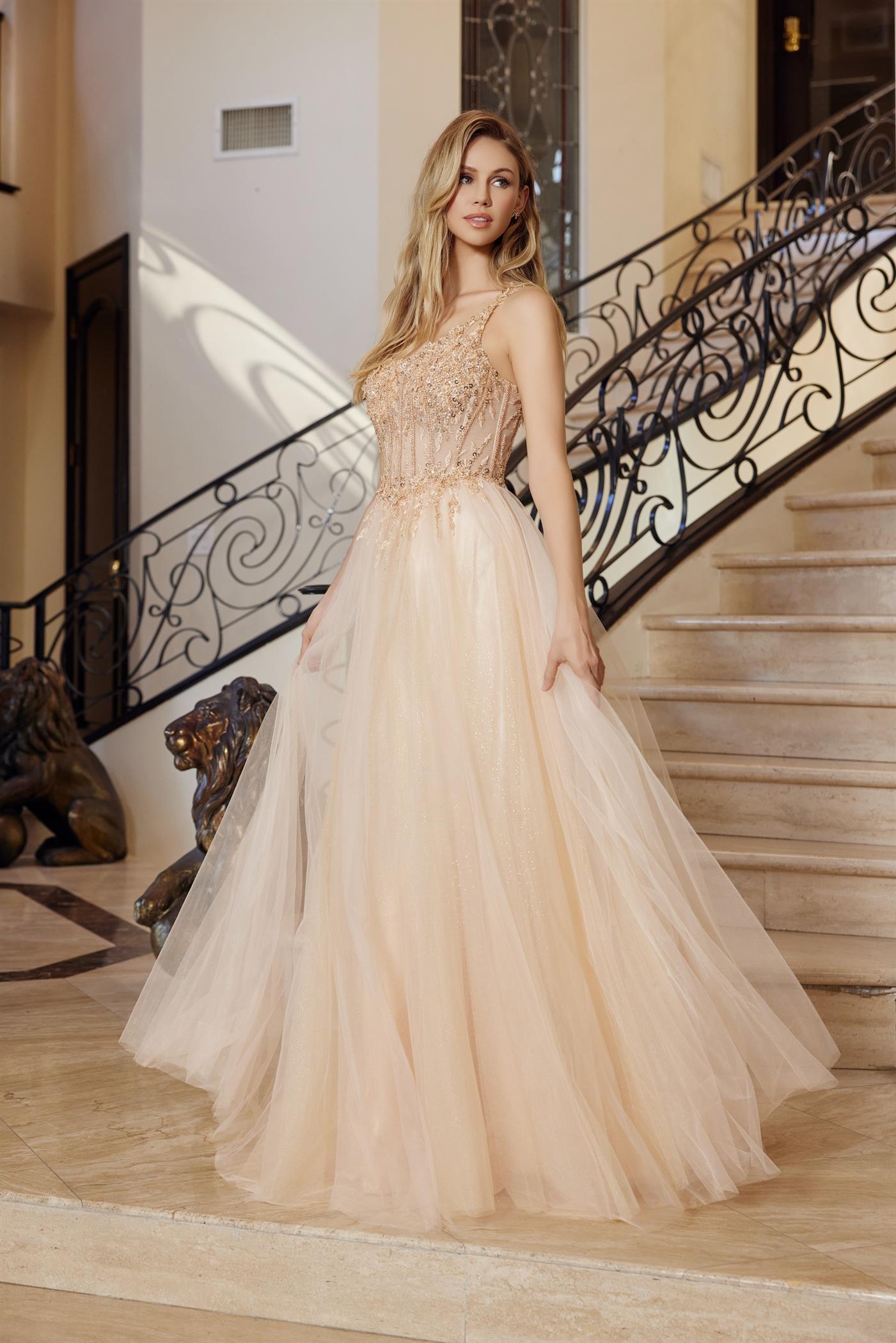 A-Line Boned Sheer Waistline Material Flower Design Beaded Prom Dress #F1567