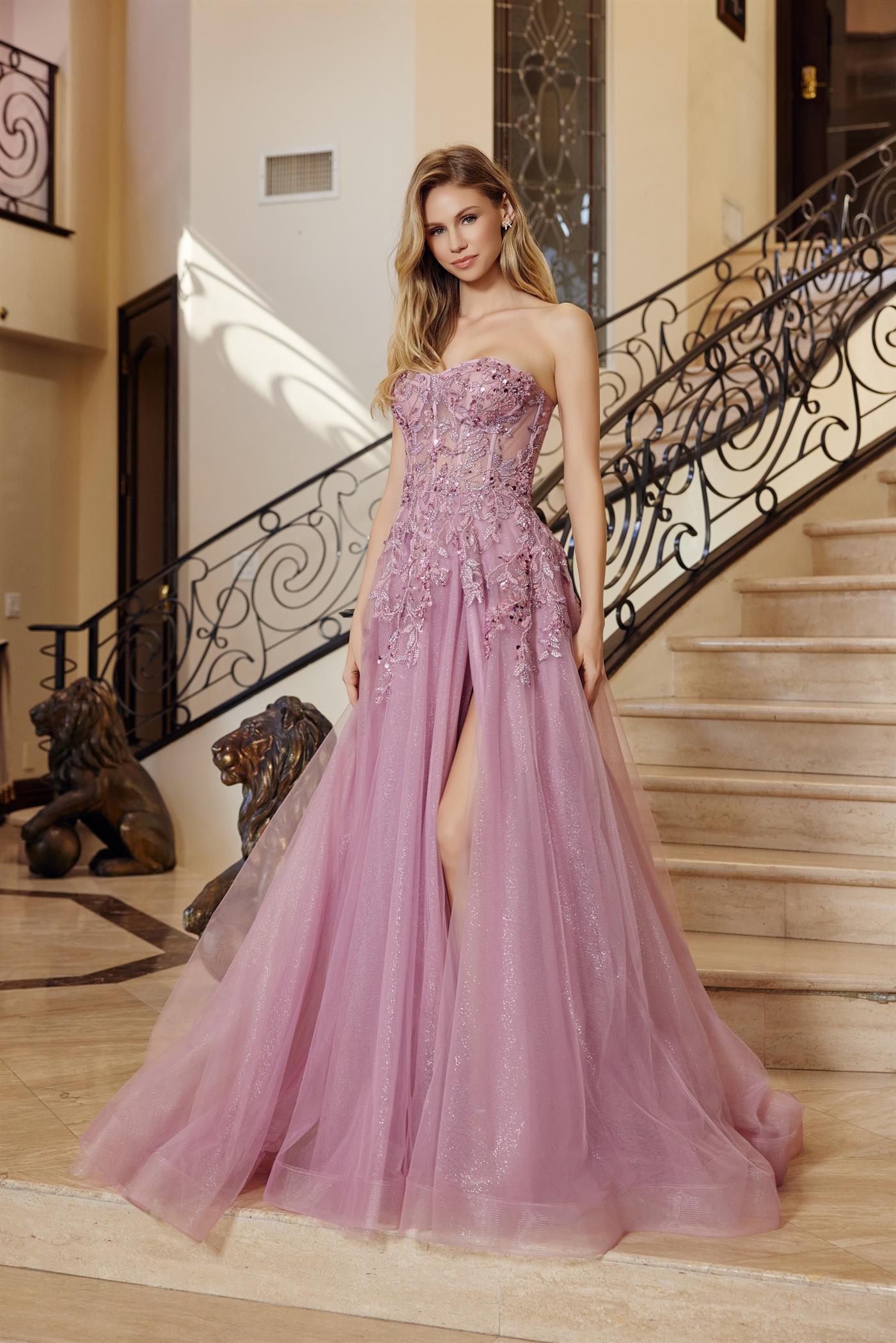 A-Line Tulle Sweetheart Top Embellished Sequin Applique Prom Dress #G1371