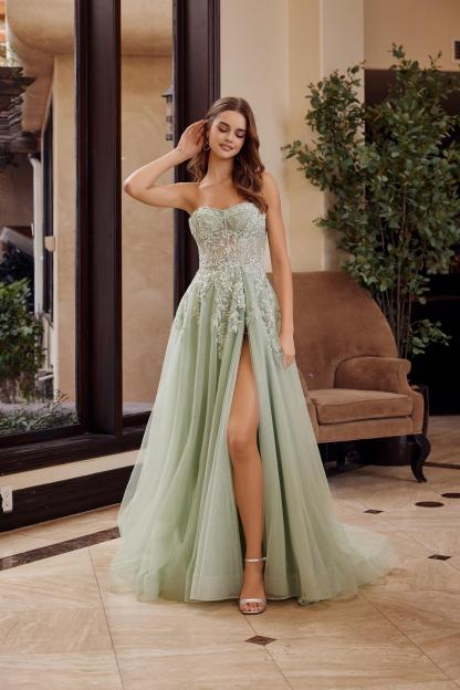 A-Line Tulle Sweetheart Top Embellished Sequin Applique Prom Dress #G1371