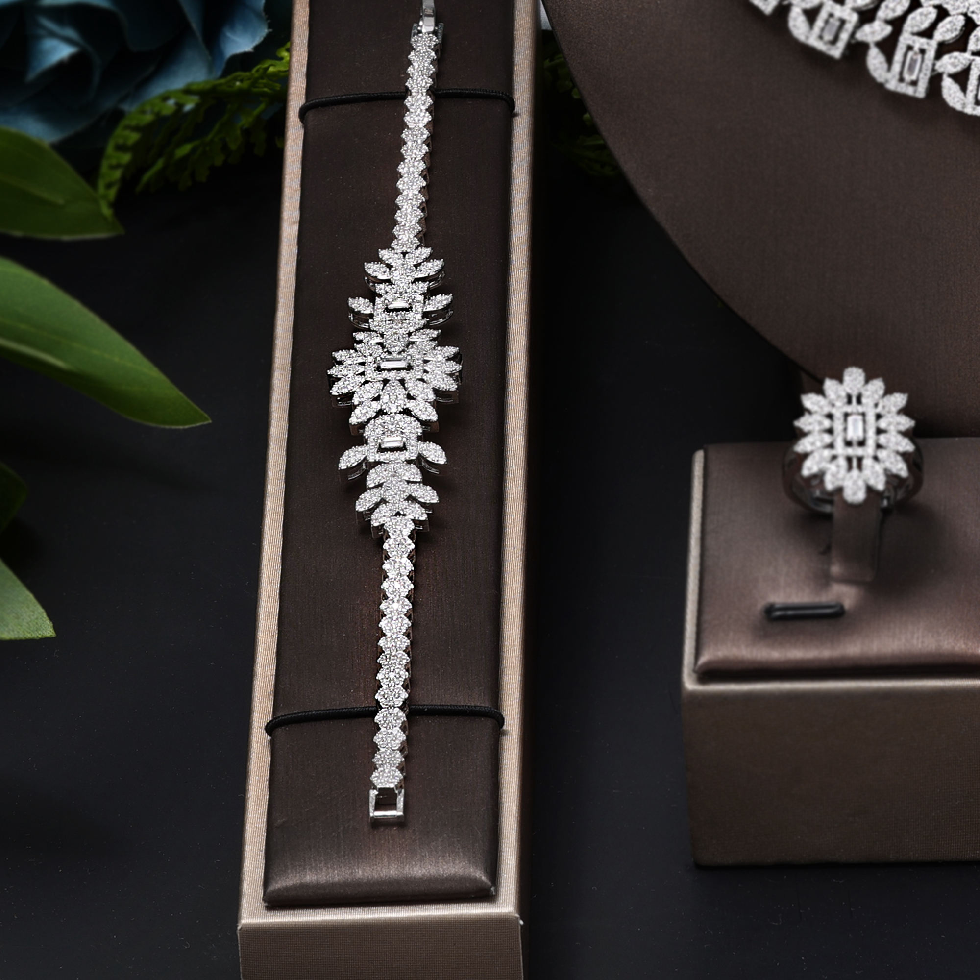 Ladies /Bridal Shiny Zircon Jewelry Sets #JEWLY046