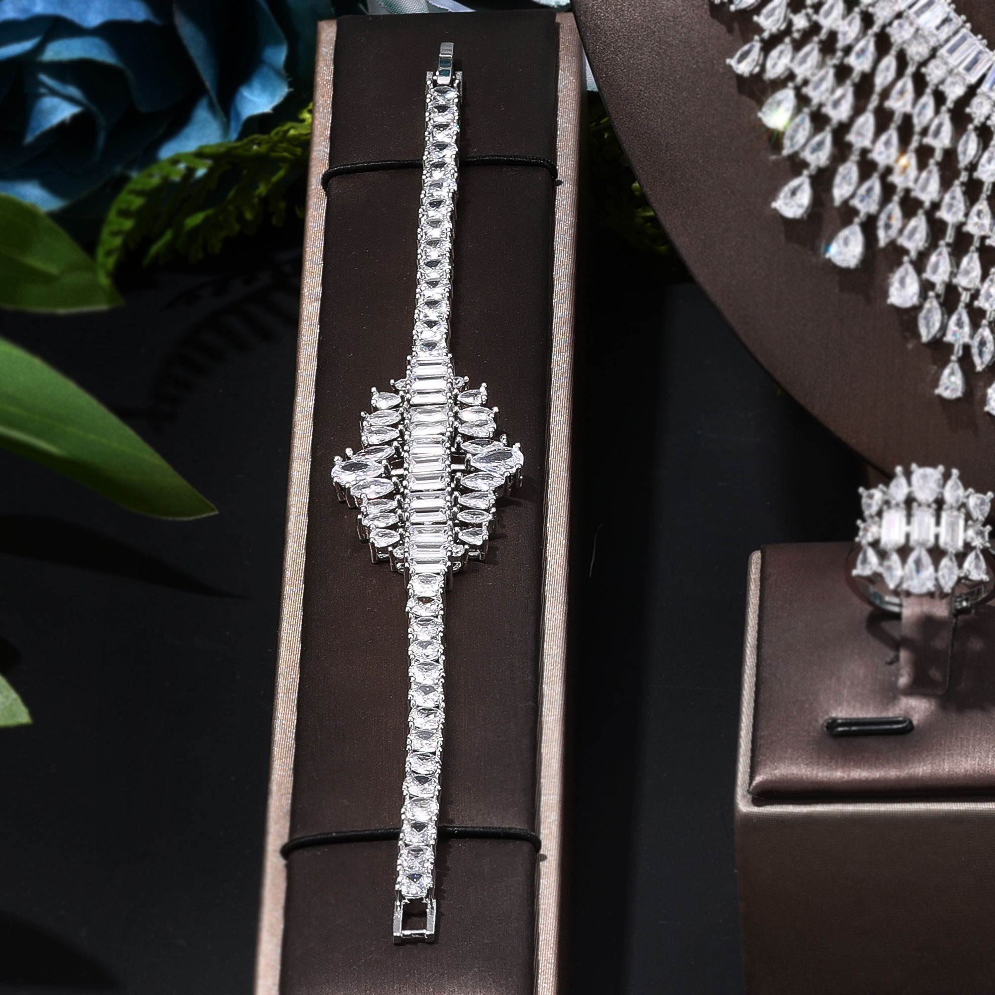 Ladies /Bridal Shiny Zircon Jewelry Sets #JEWLY047