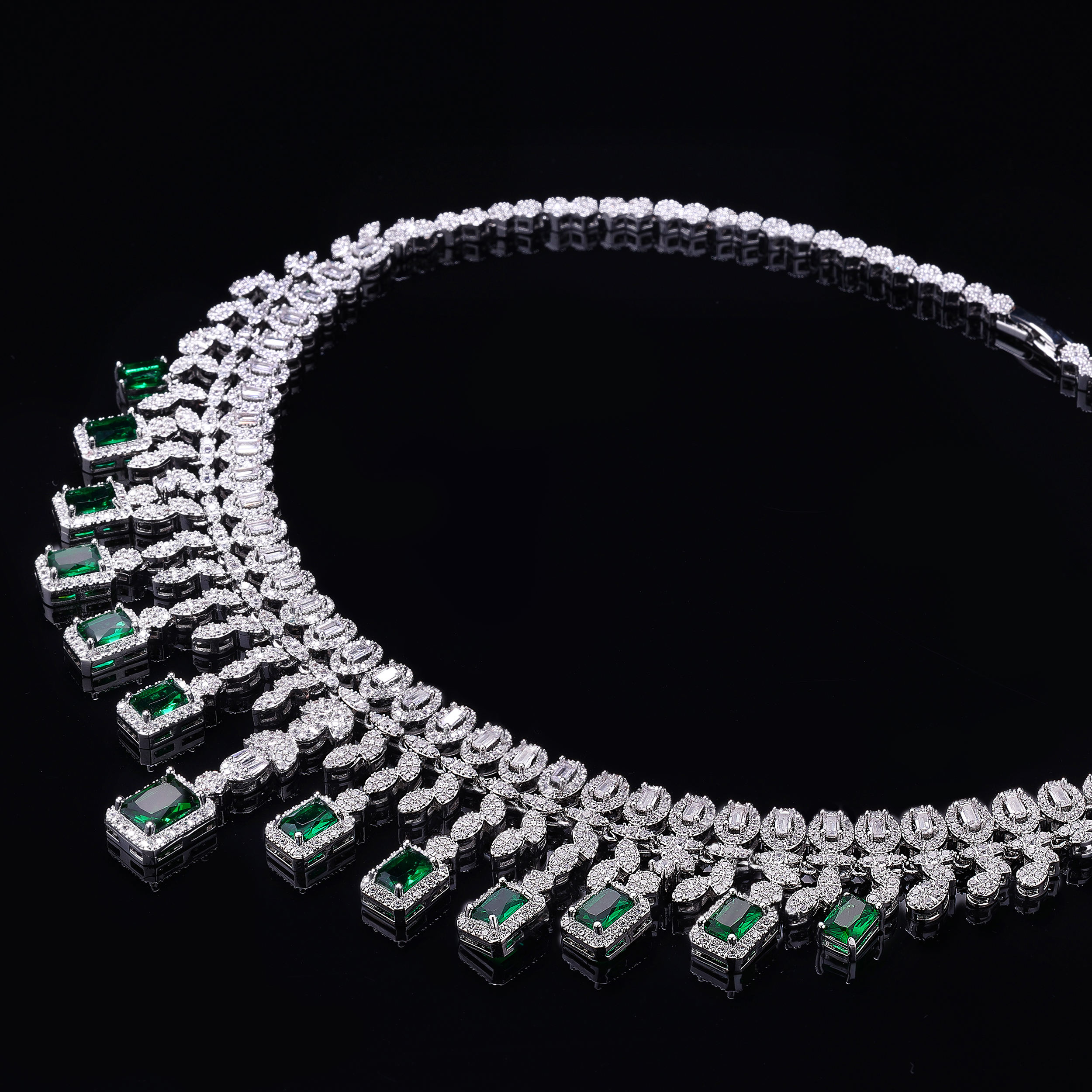 Green Gemstone Necklace Four-Piece Sets #JEWLY048