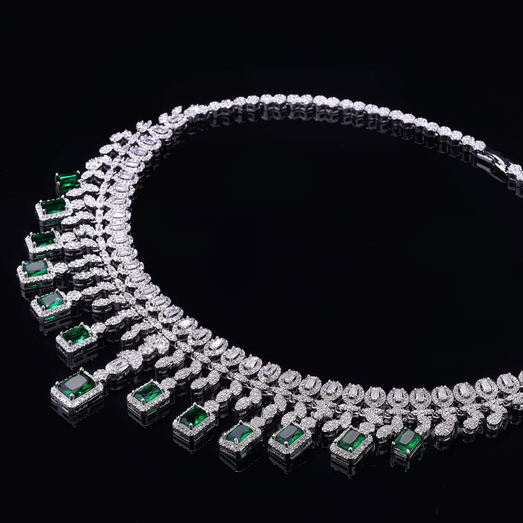 Green Gemstone Necklace Four-Piece Sets #JEWLY048