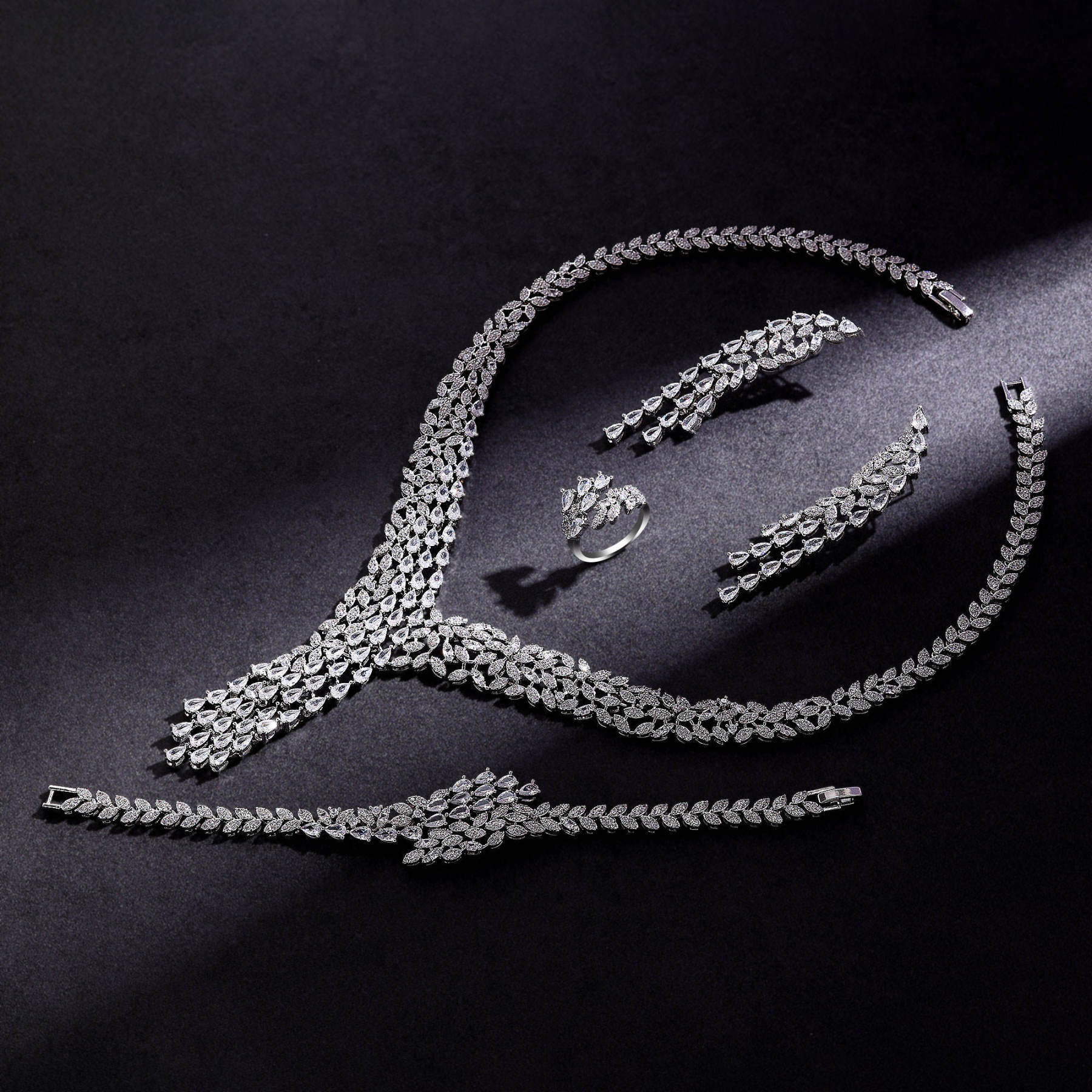Ladies /Bridal Shiny Zircon Jewelry Sets #JEWLY064
