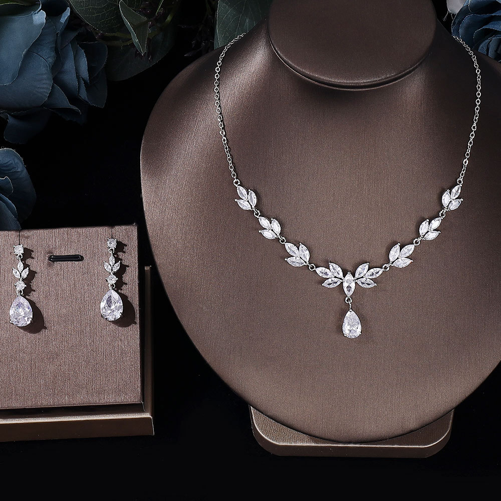 Ladies /Bridal Shiny Zircon Jewelry Sets #JEWLY105