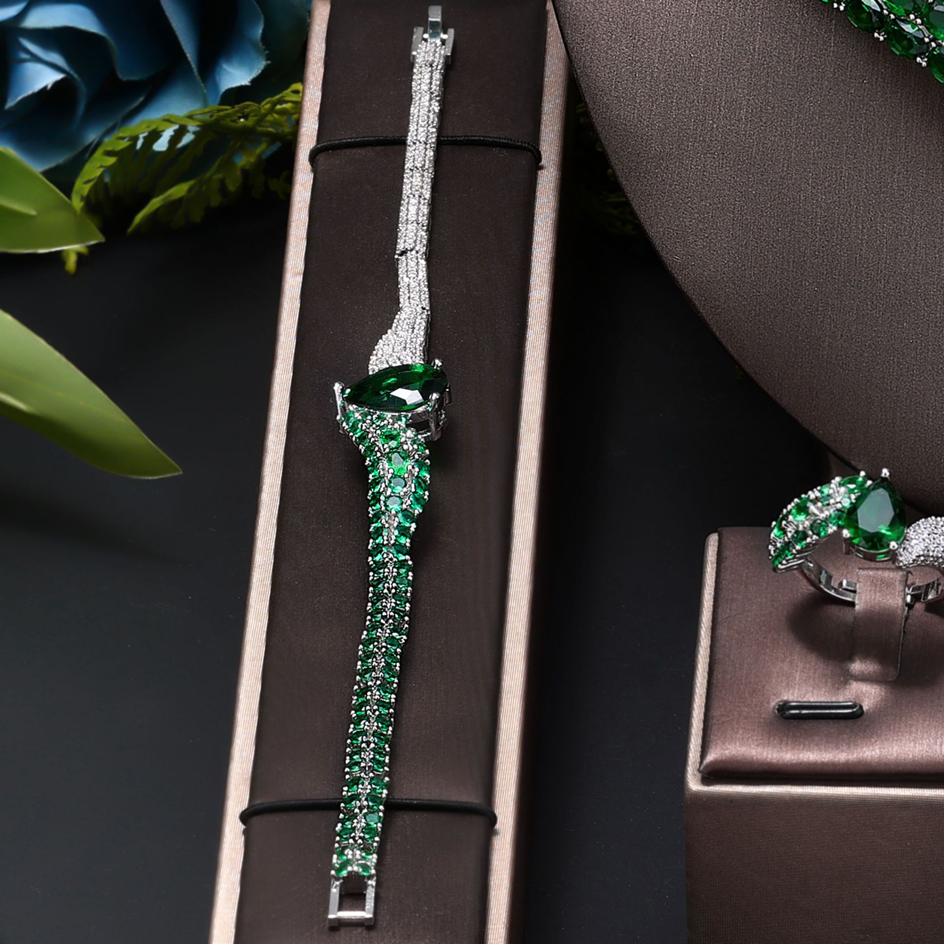 Ladies /Bridal Shiny Zircon Jewelry Sets #JEWLY129