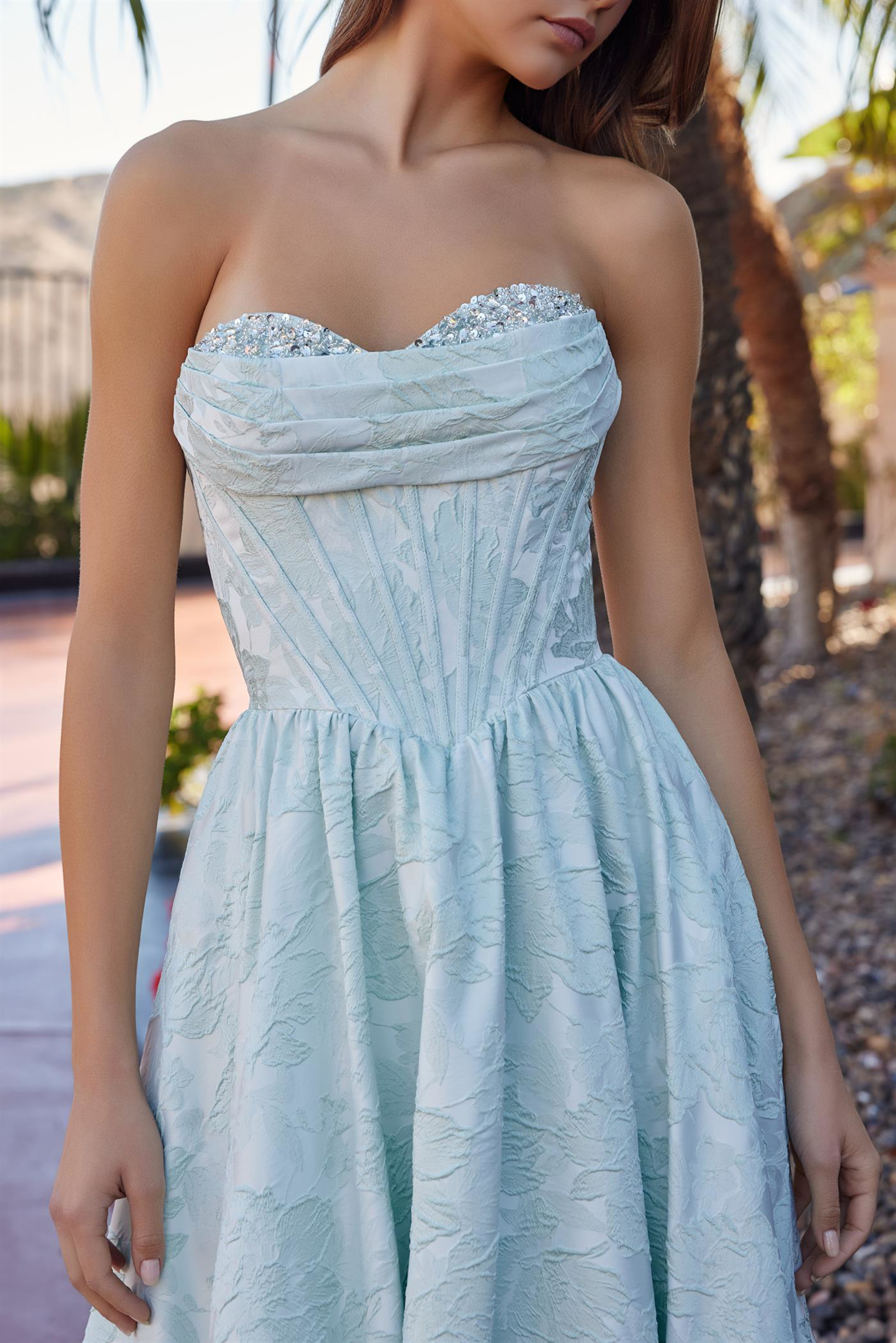 Long Ball Gown In A Jacquard Material With A Sweetheart Bust Prom Dress #T1912