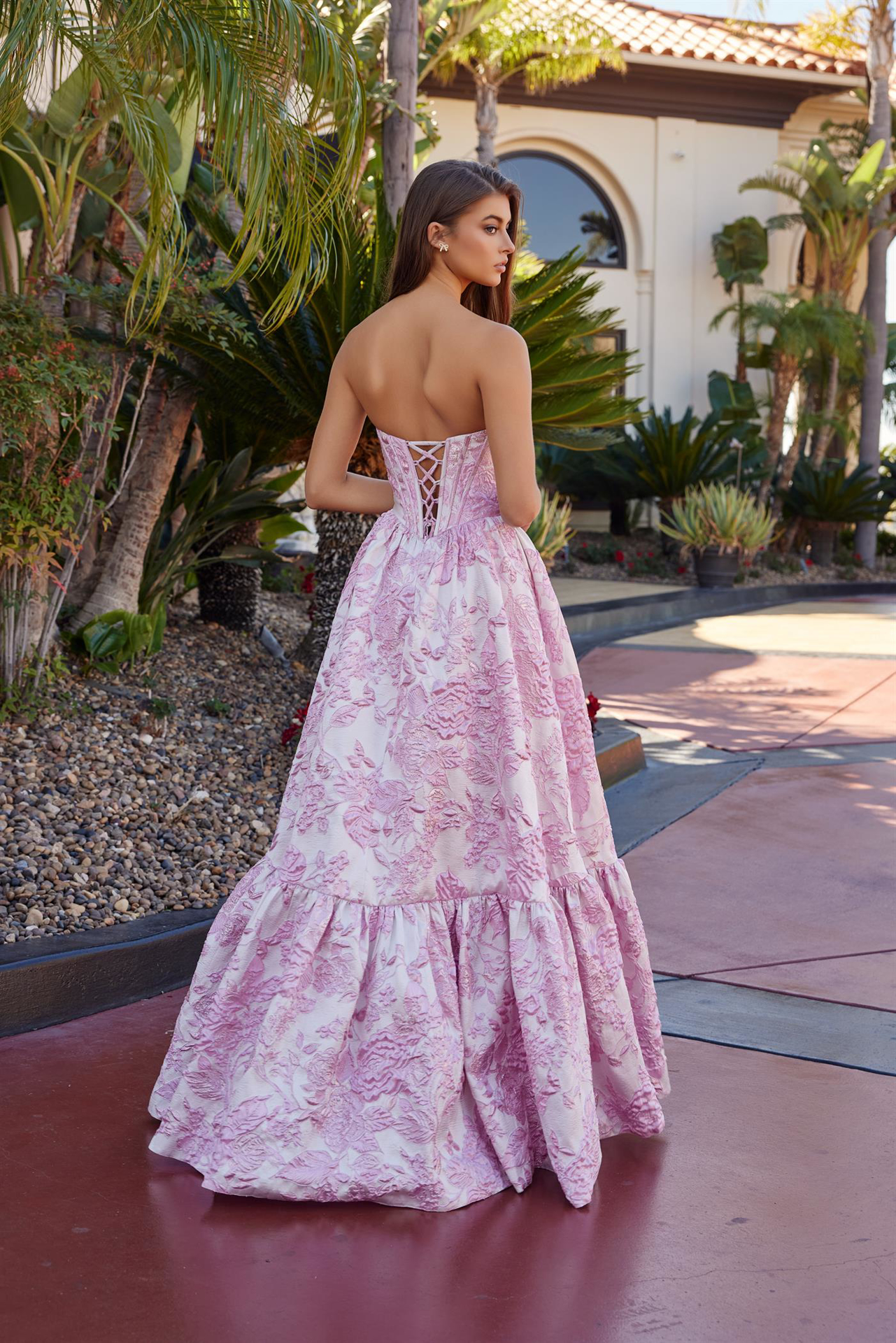 Ball Gown Dress Jacquard Material With A Semi-Sweetheart Bust Prom Dress #T1923
