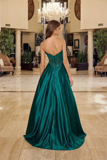 A Line Shiny Satin Material Strapless Sweetheart Prom Dress #Y1798