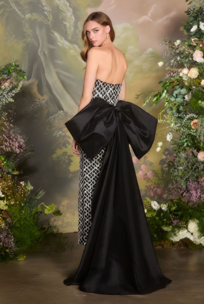 Fitted Strapless Sweetheart Crystal Lattice Beading Gown #A1486