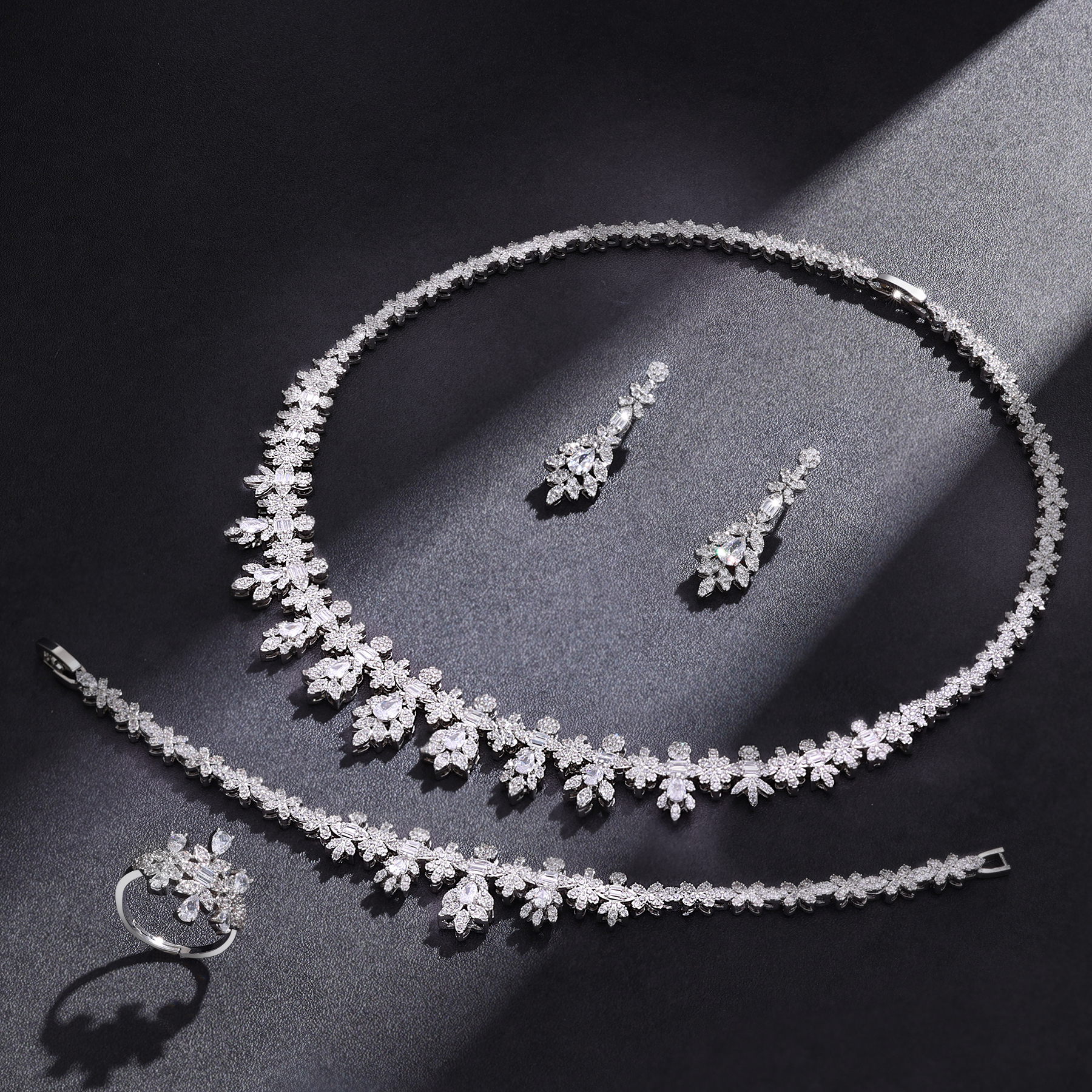 Ladies'/Bridal Shiny Zircon Jewelry Sets #JEWLY014