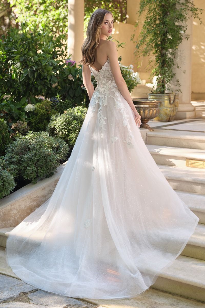 Romantic Strapless Illusion Plunge V-Neck 3d Floral Lace Wedding Dress #WL070