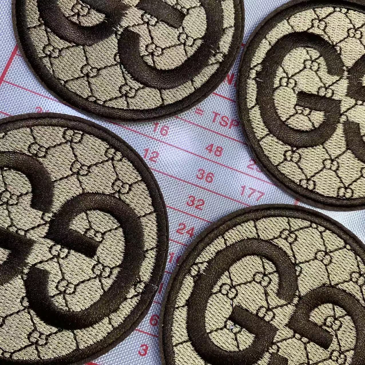 Medium(Iron-on) GG Square round shape Patches