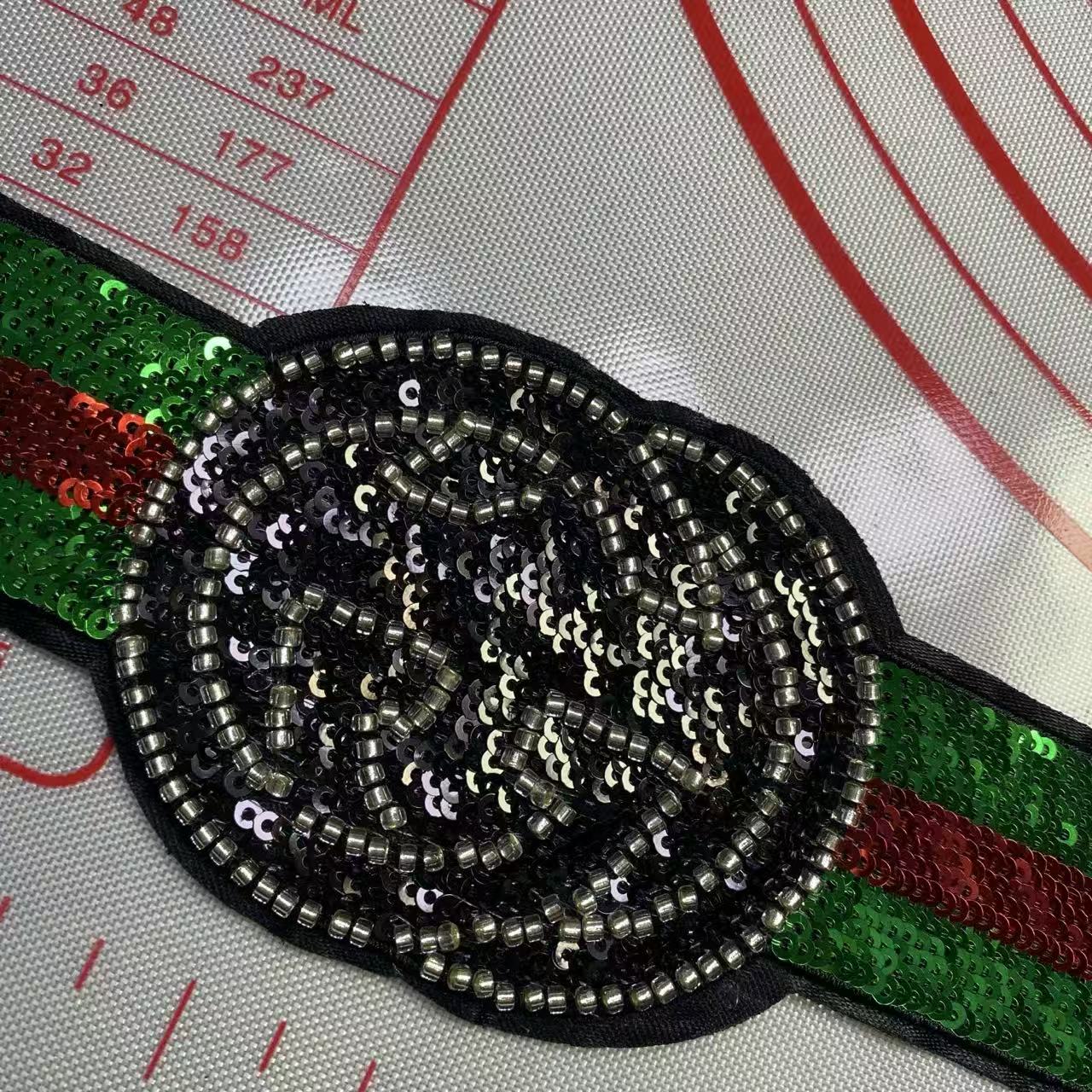 Large/medium  (Iron-on) GG Winnie the Pooh Rainbow Sequin Jacket Patches 