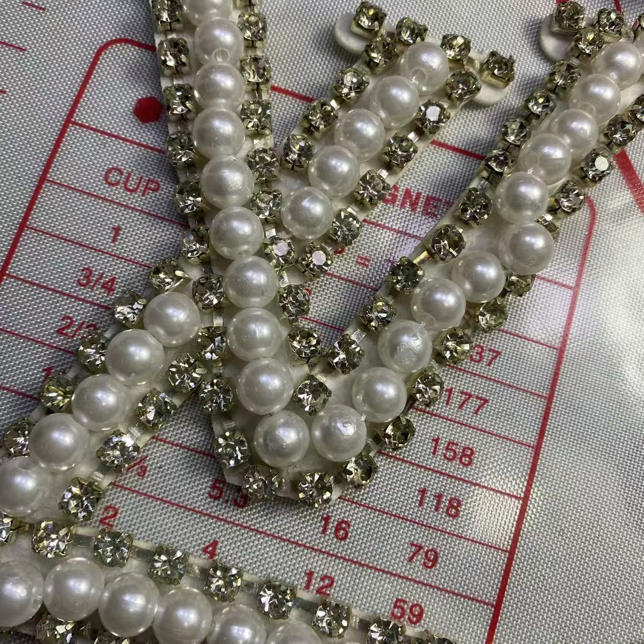 Large (sewing) L orphan product can't be replenished different styles Patches