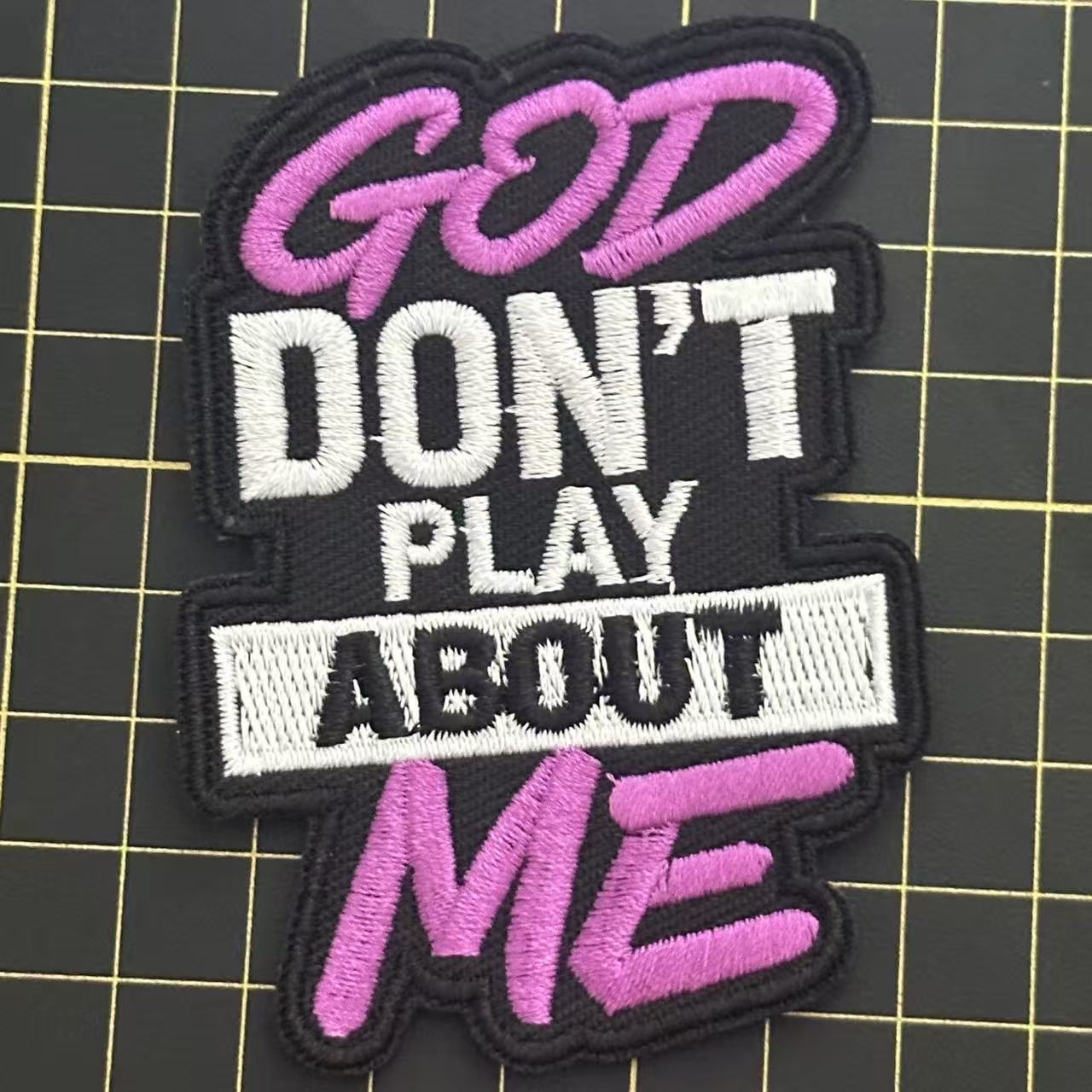 Words5 :GOD (iron)