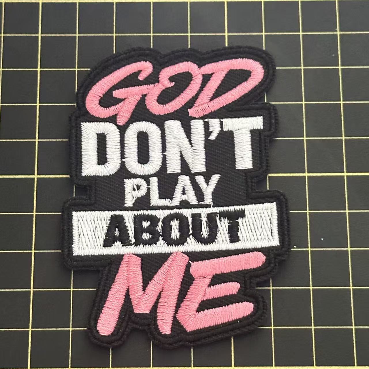 Words5 :GOD (iron)