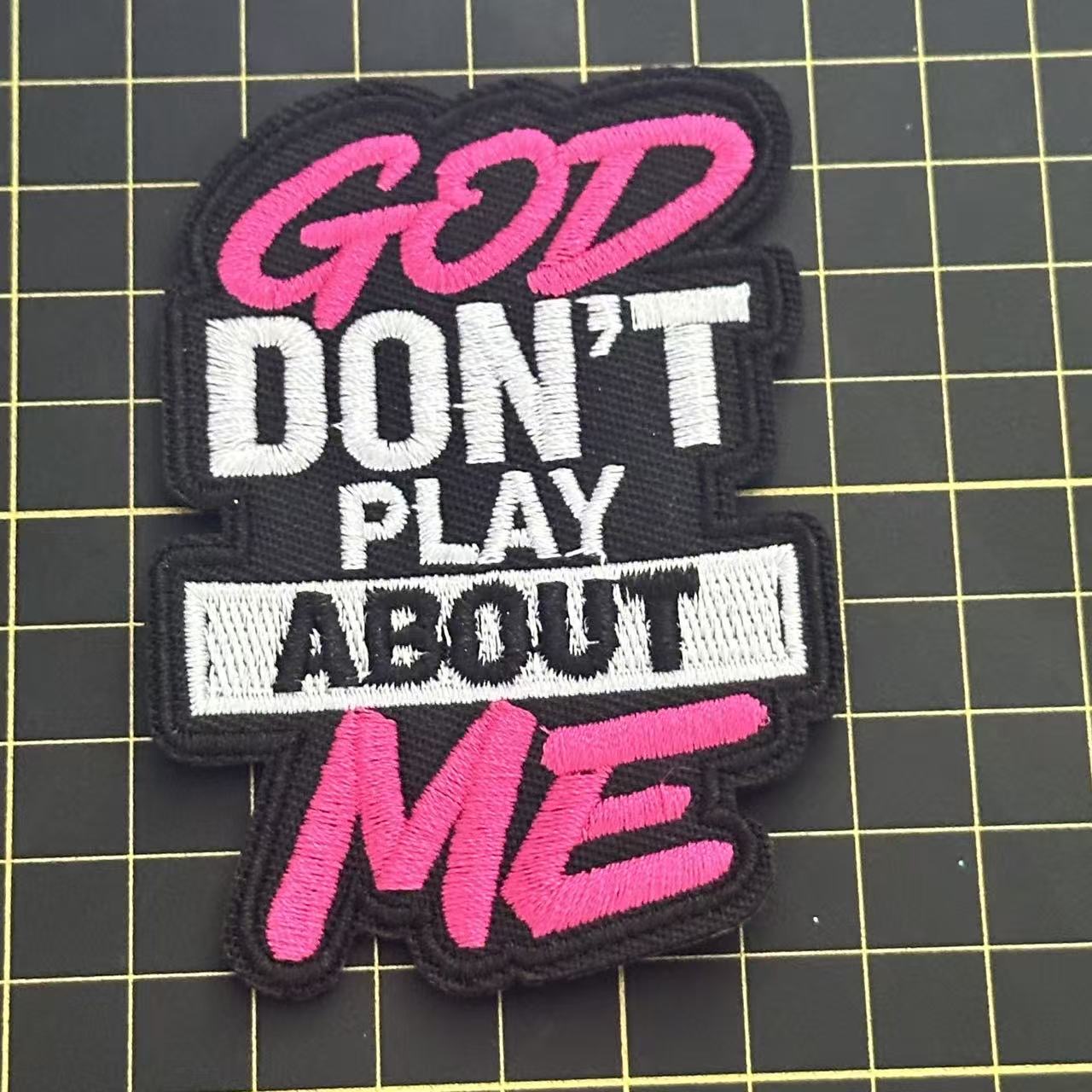 Words5 :GOD (iron)
