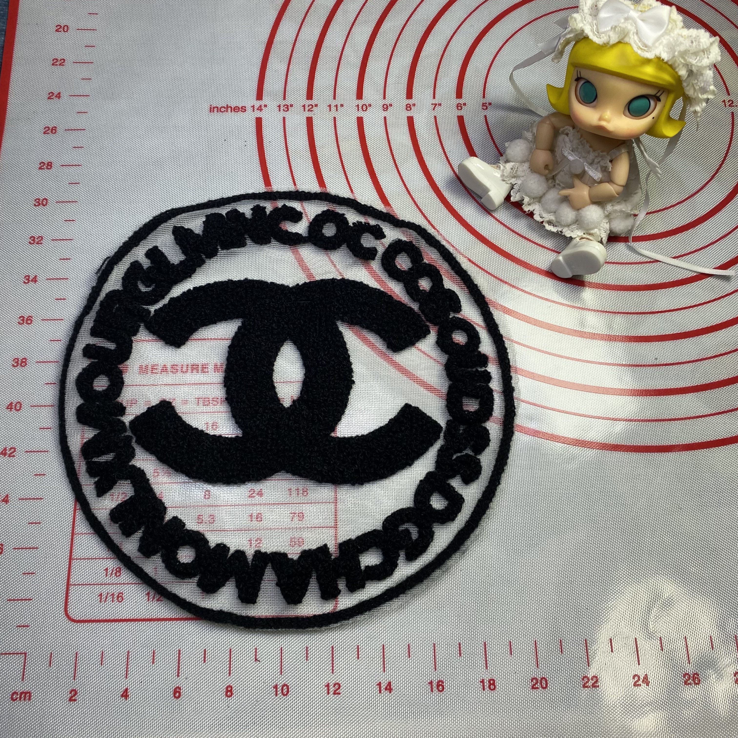 Large (Sewing) CC Round Medal Letter Cloth Patches 