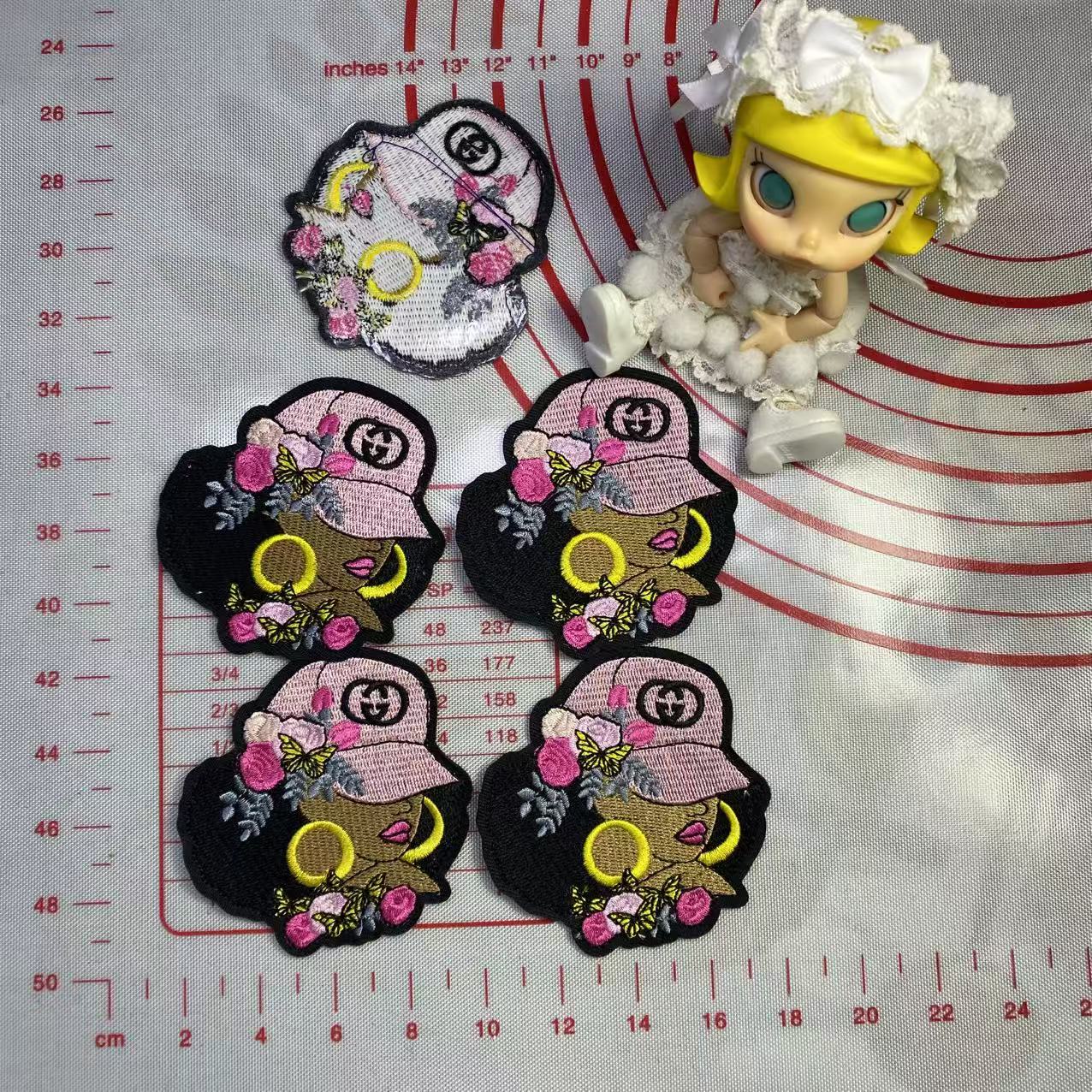 Medium (Iron-on) GG  Fashionable Patches