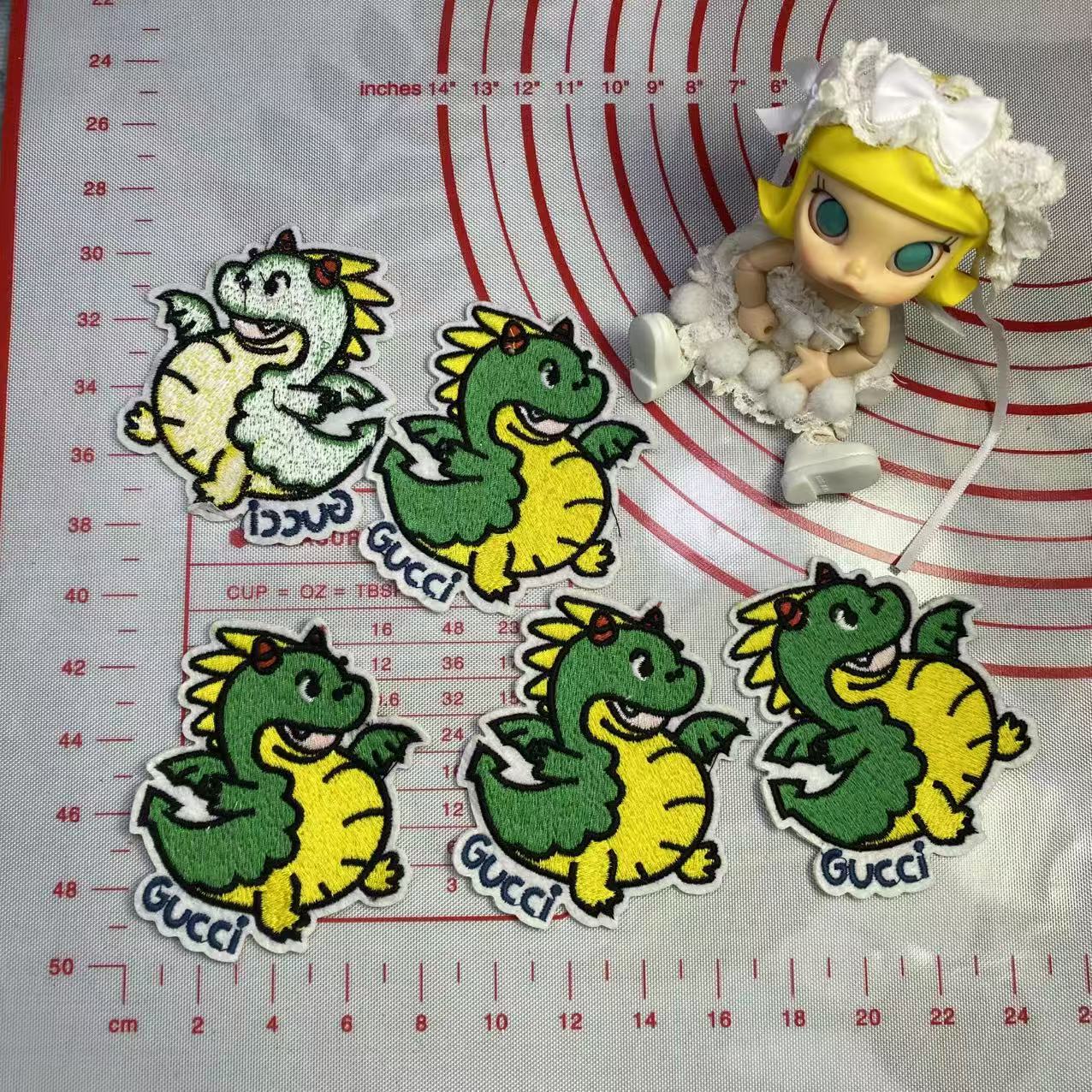 Medium ((Sewing) GG Cartoon dragon Patches