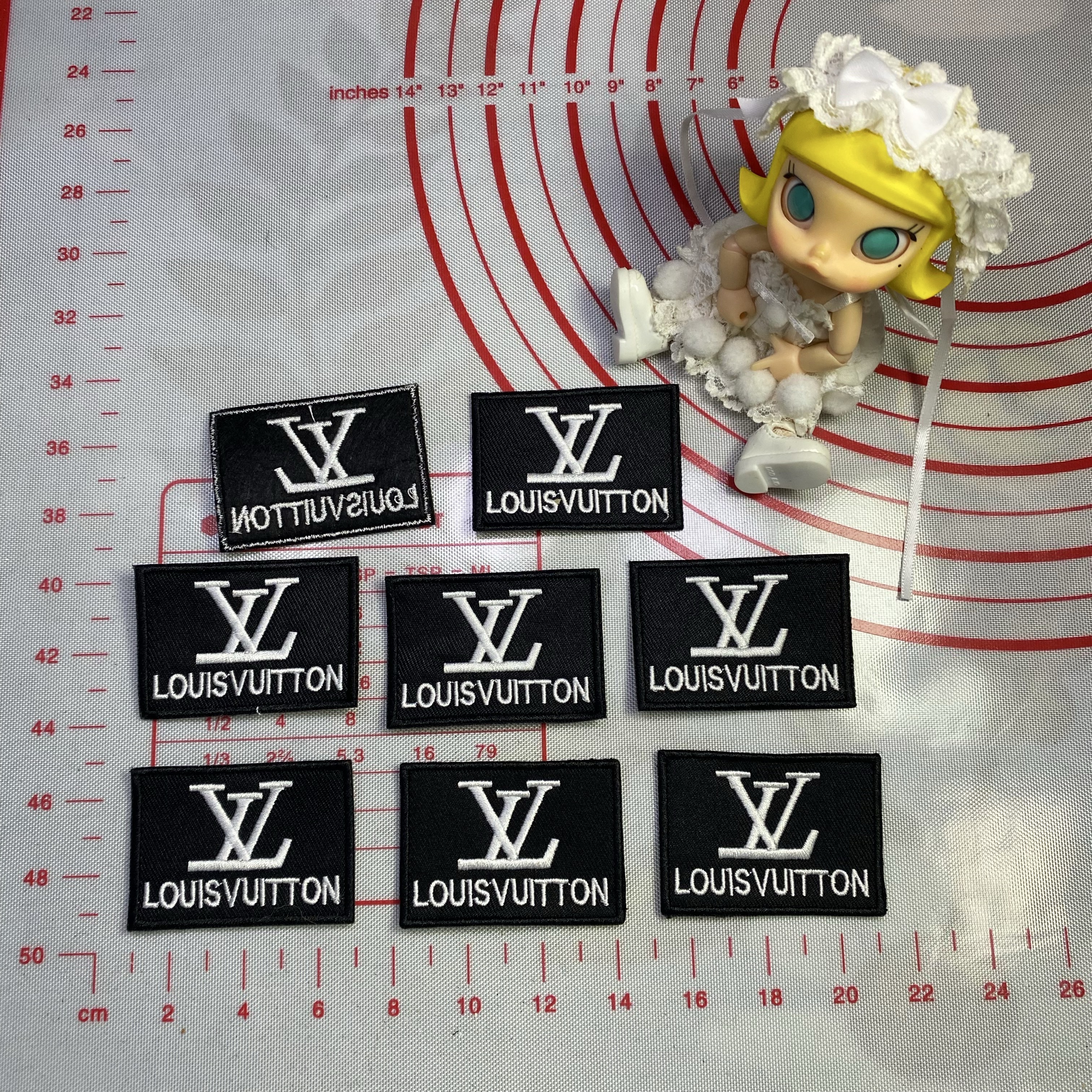 Medium (Sewing) L square leather Patches