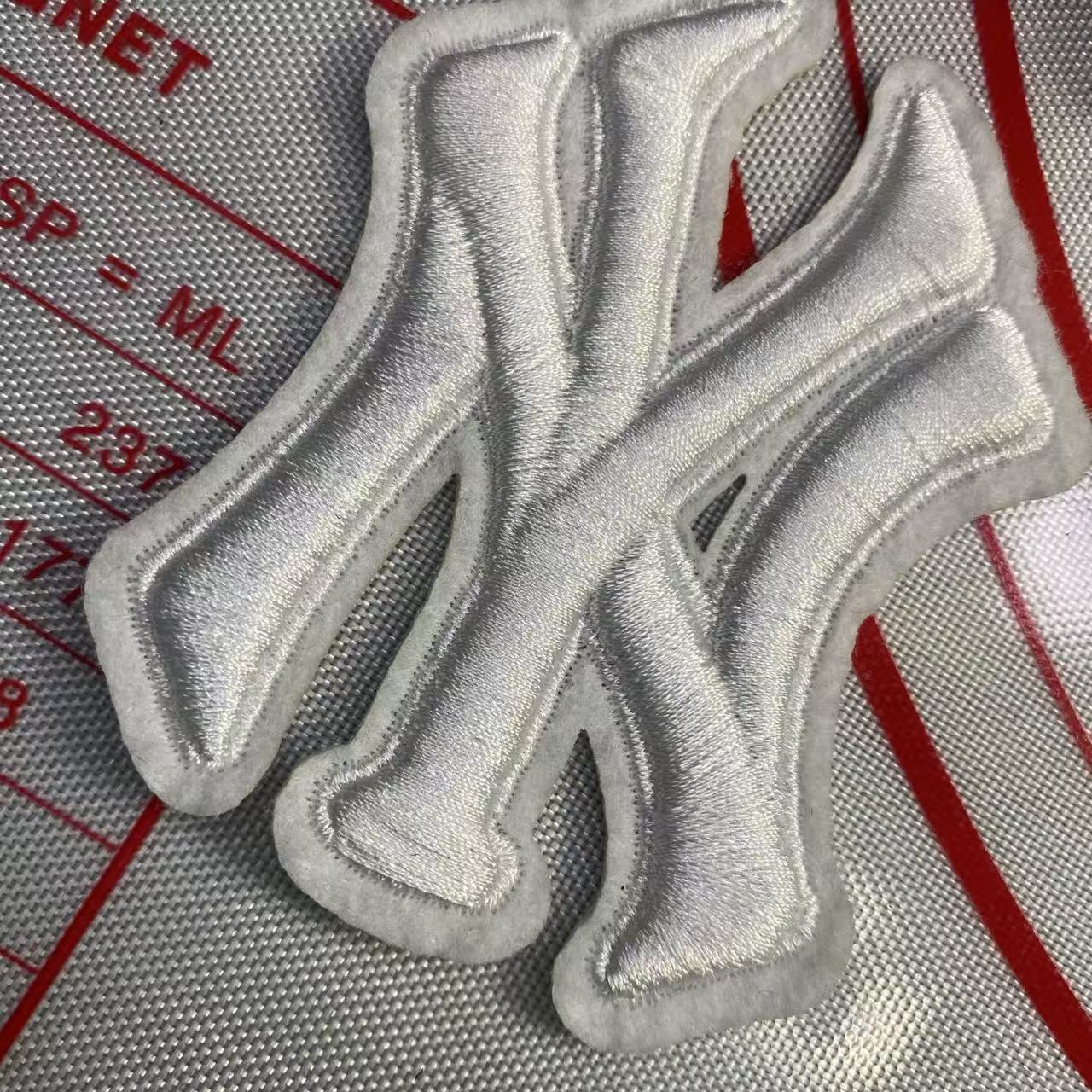 Medium/small (sewing) NY hat letter cloth patch