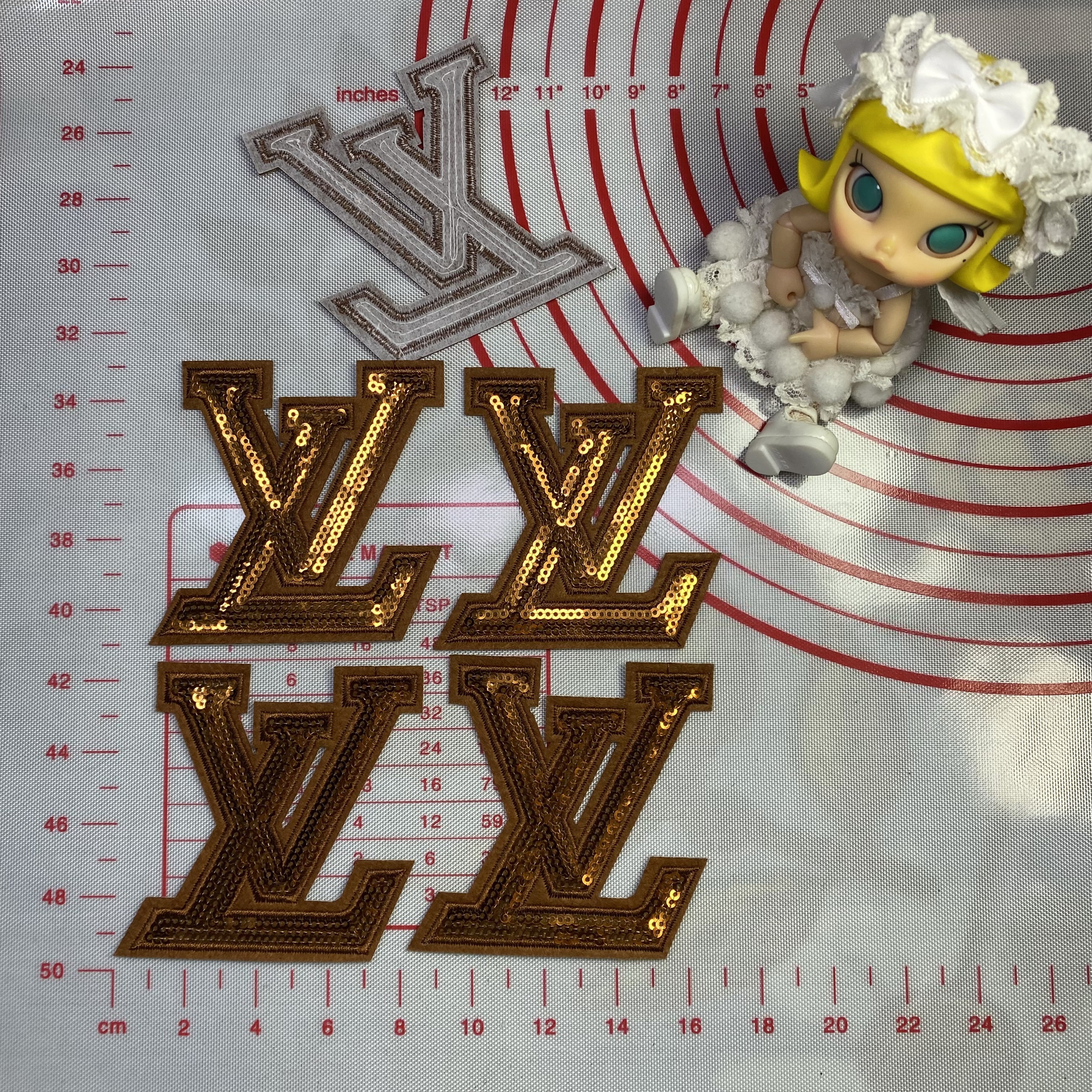 Letter sequin style(L)