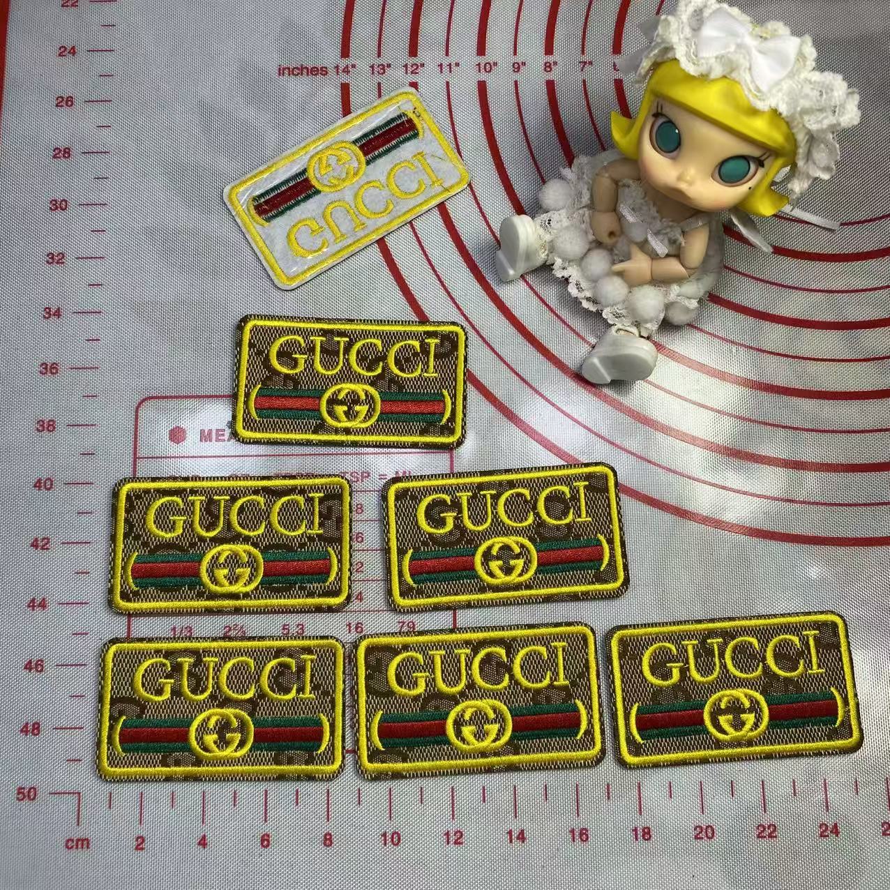 Medium(Iron-on) GG Square round shape Patches