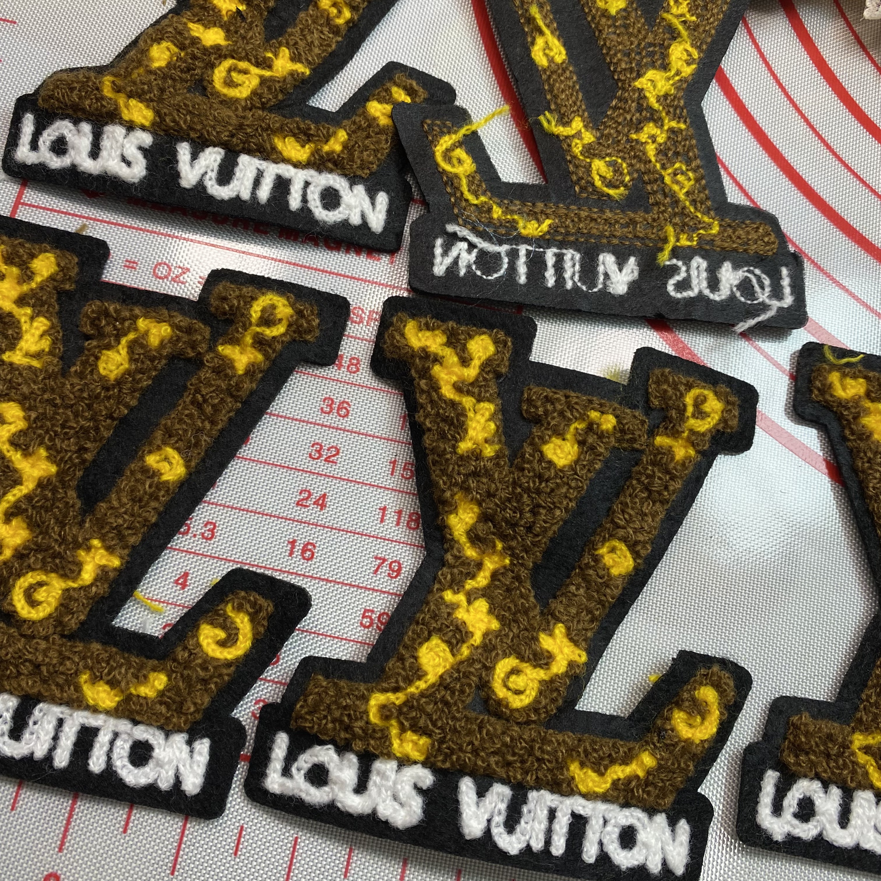 Large/Medium (Sewing) L towel embroidery Letters Patches