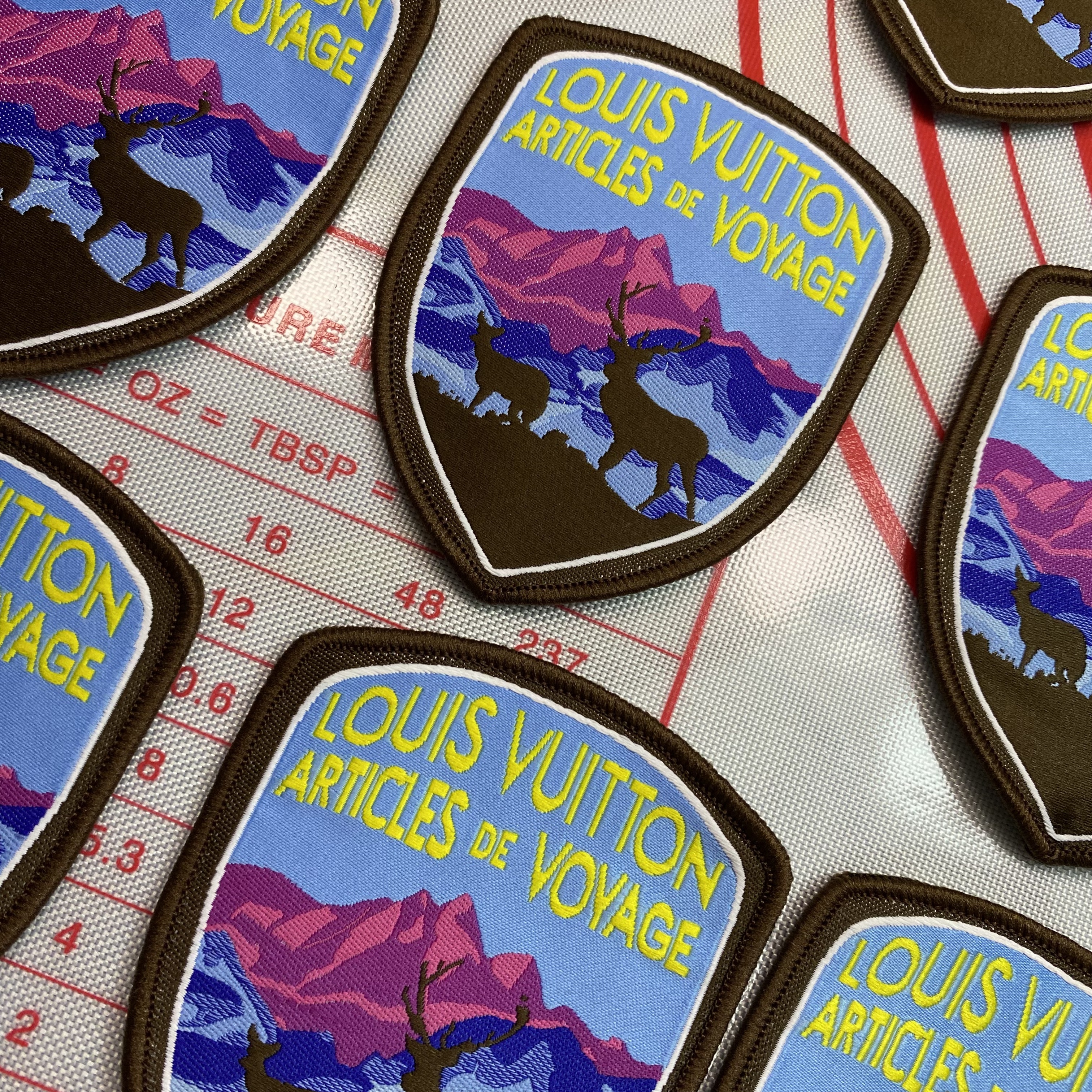 Medium/Small (Sewing) L square&Medal leather Patches